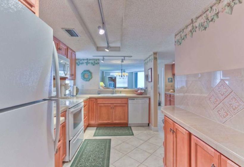 فندق Hodnett Cooper's North Breakers Condos