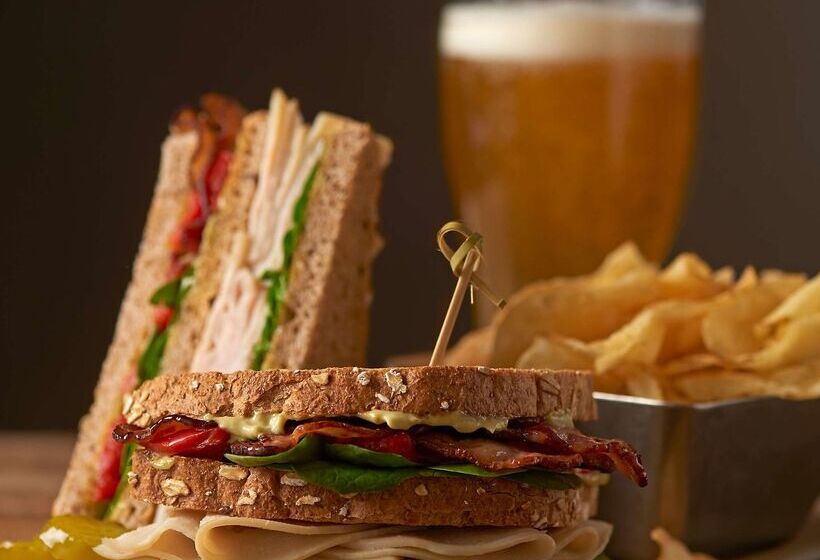 ホテル Hyatt Place Portland Old Port