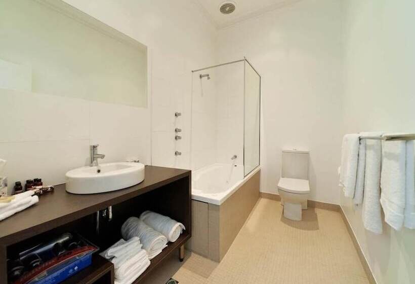 בית מלון כפרי Ikon