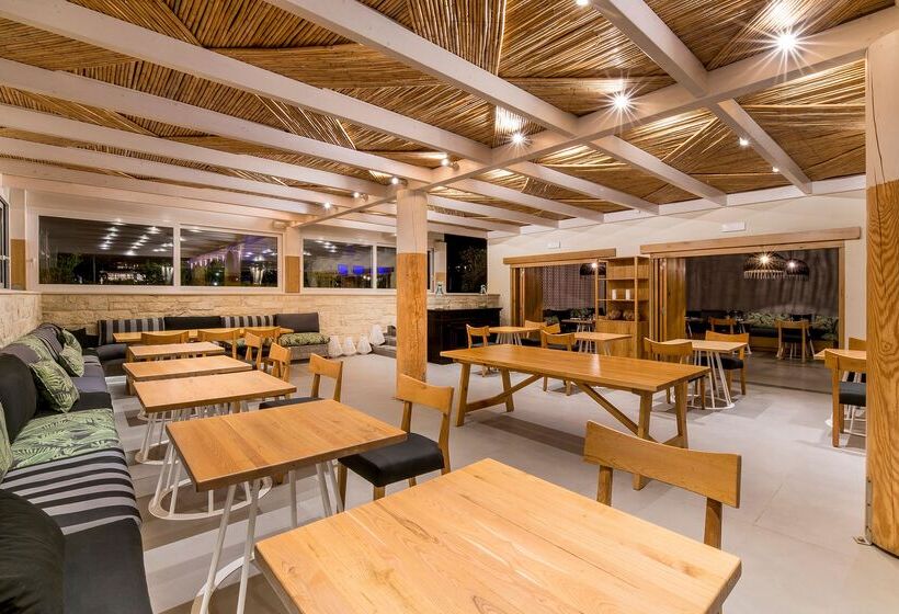 בית מלון כפרי Insula Alba Resort & Spa