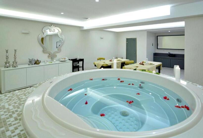 فندق Insula Alba Resort & Spa