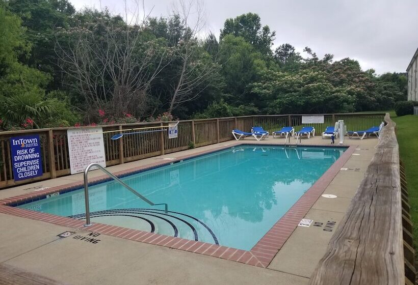 ホテル Intown Suites Extended Stay Columbus Ga
