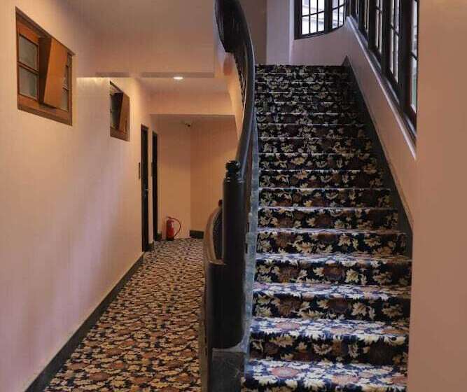 ホテル Jewel Himalayan Heights