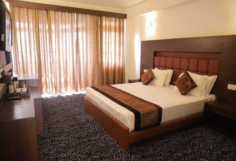 ホテル Jewel Himalayan Heights