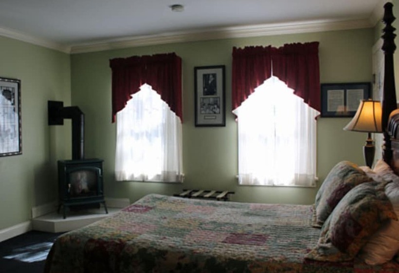 호텔 Kearsarge Inn