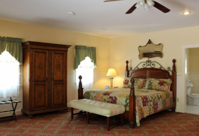 هتل Kearsarge Inn
