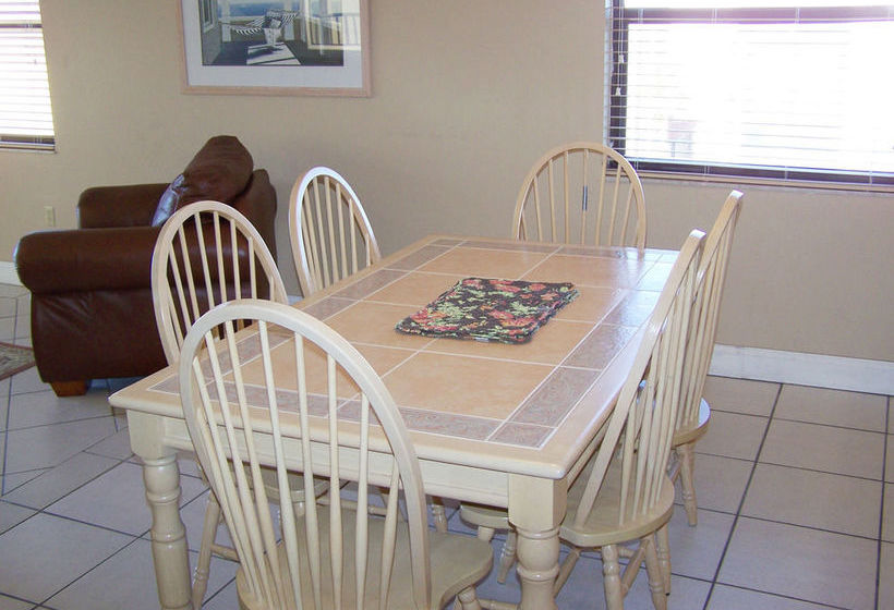 فندق Las Brisas Condominiums