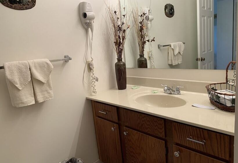 ホテル Laurel Inn