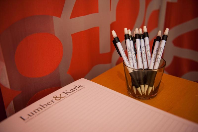 酒店 Lumber & Karle