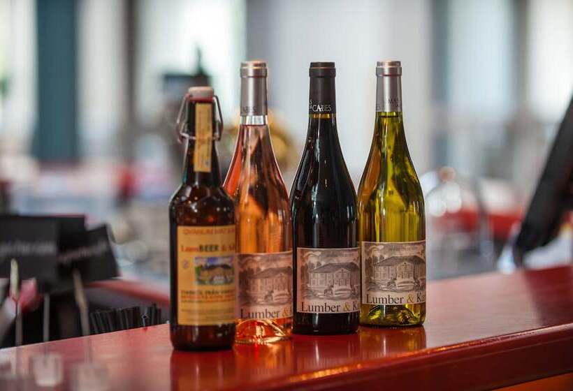 酒店 Lumber & Karle