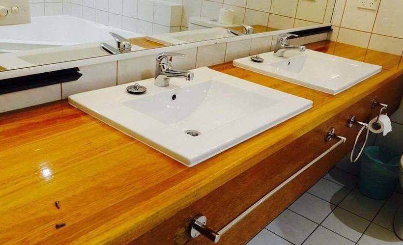 בית מלון כפרי Manly Lodge Boutique