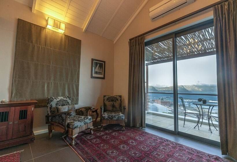 فندق Mariner Guesthouse & Villa