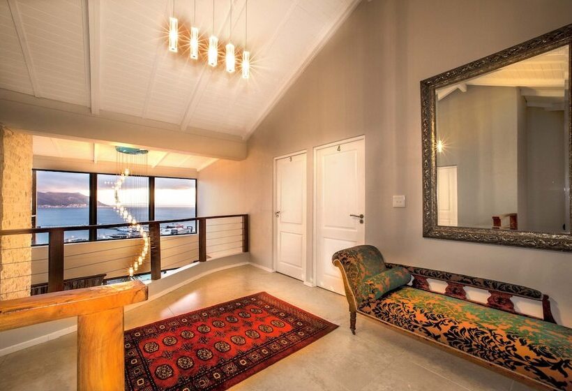 فندق Mariner Guesthouse & Villa