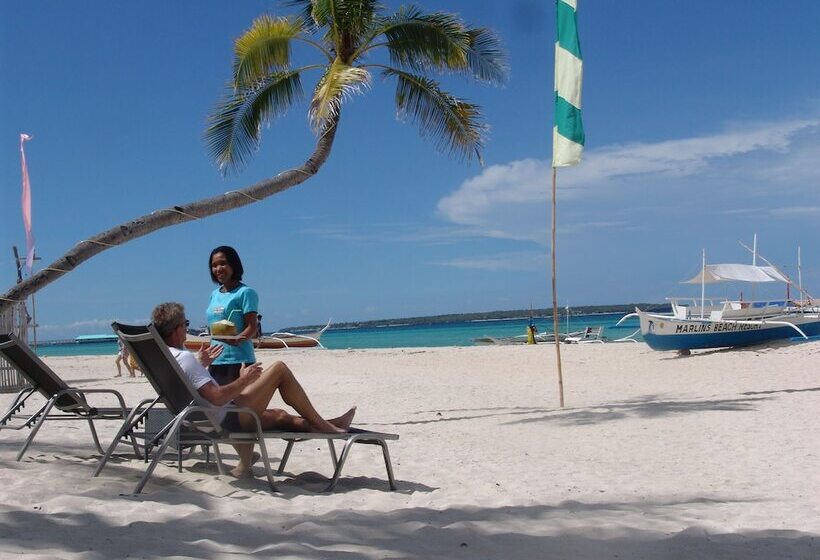 هتل Marlins Beach Resort