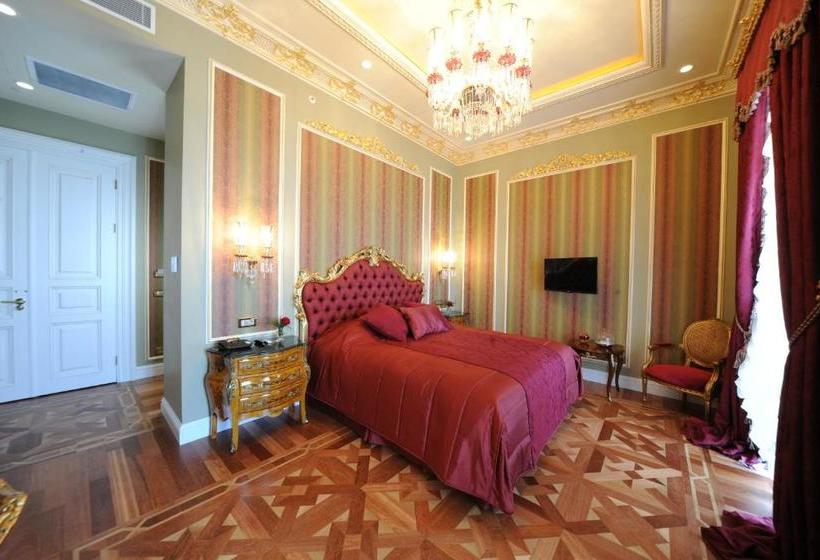 هتل Maroon Bosphorus