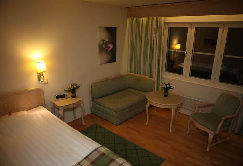 ホテル Molndals Bro