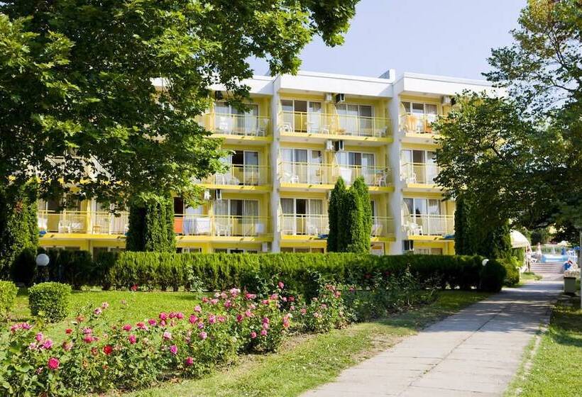 בית מלון כפרי Orchidea Park All Inclusive