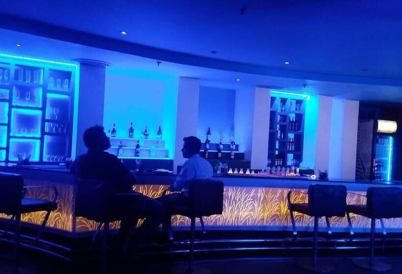 فندق Pal Heights