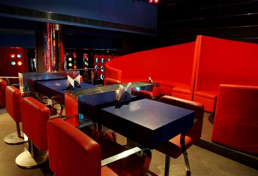 فندق Pal Heights