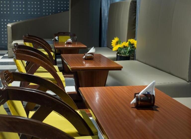 فندق Pal Heights