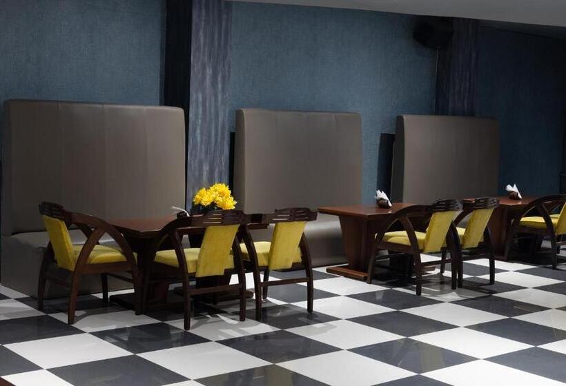 فندق Pal Heights