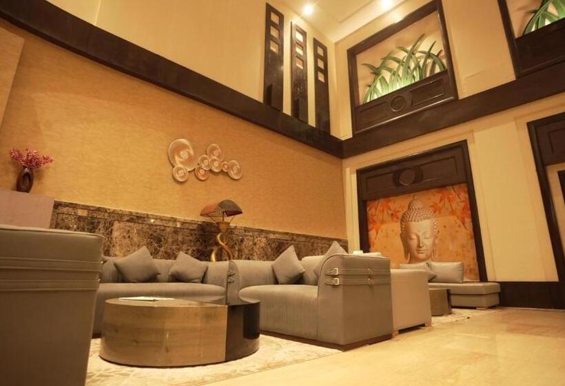 فندق Pal Heights