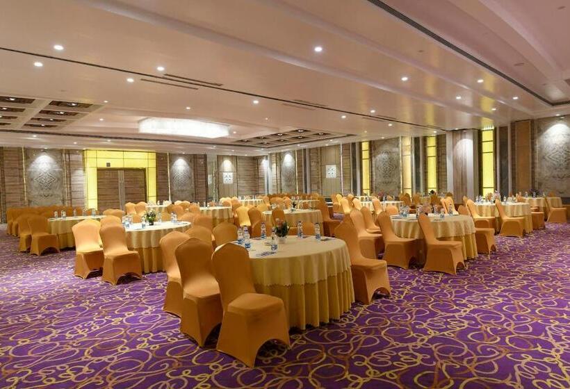 فندق Pal Heights