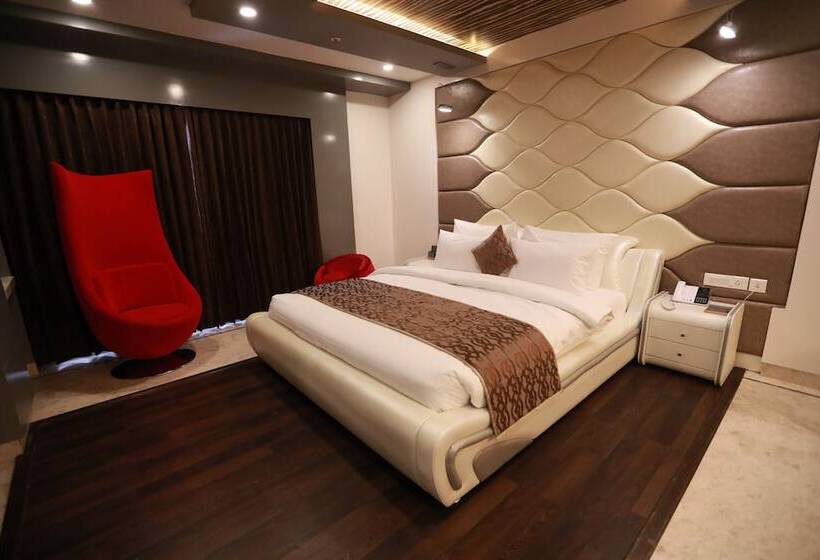 هتل Park Elanza Chennai