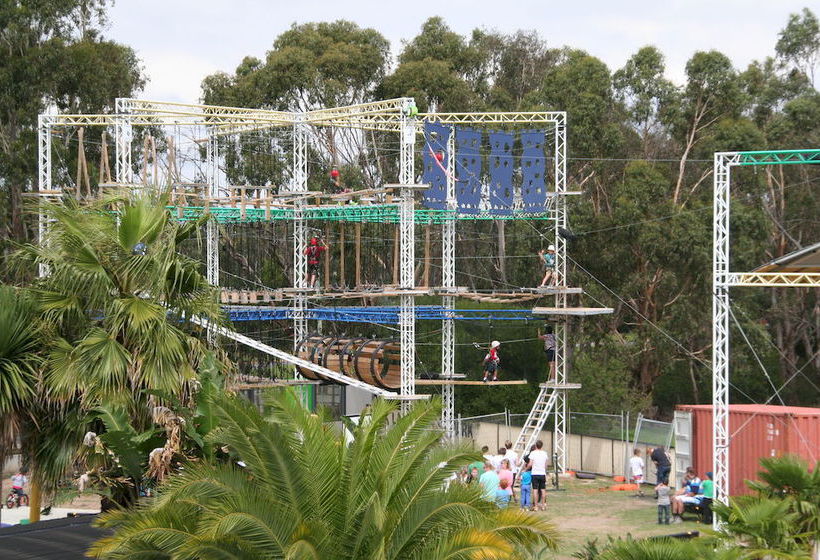 فندق Big4 Traralgon Park Lane Holiday Park