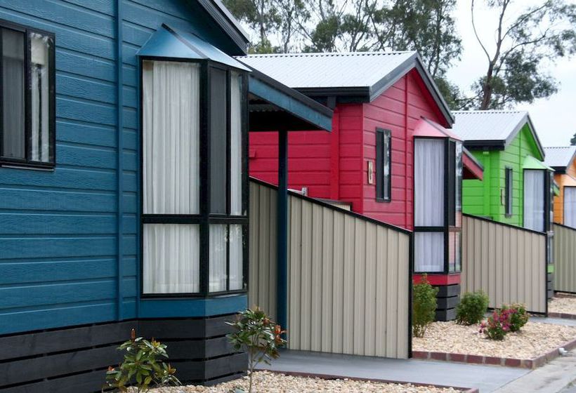 فندق Big4 Traralgon Park Lane Holiday Park