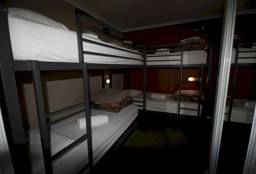 فندق Big4 Traralgon Park Lane Holiday Park