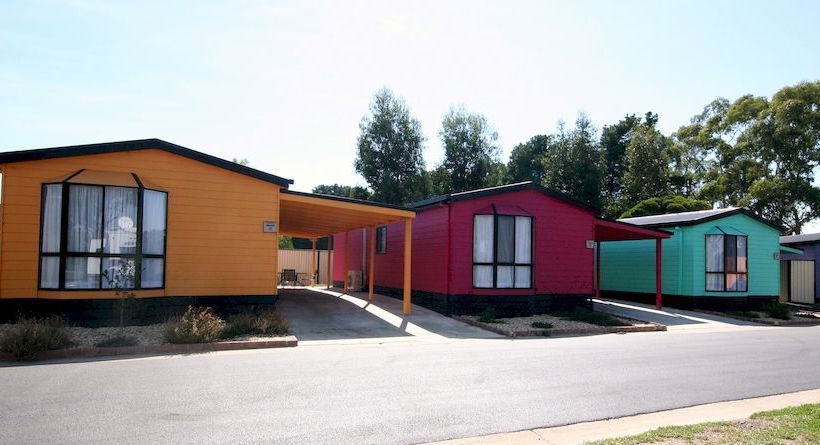 فندق Big4 Traralgon Park Lane Holiday Park