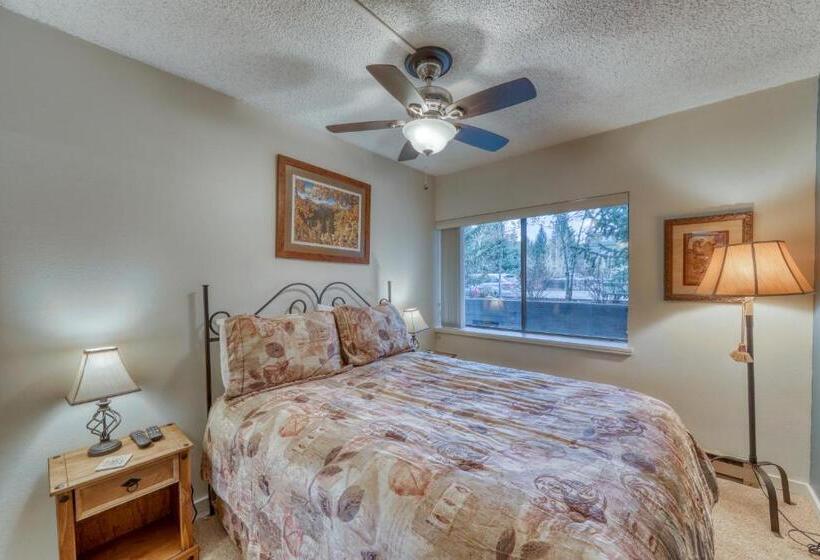 בית מלון כפרי Powderhorn Condo