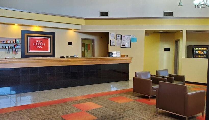 ホテル Red Carpet Inn Macon