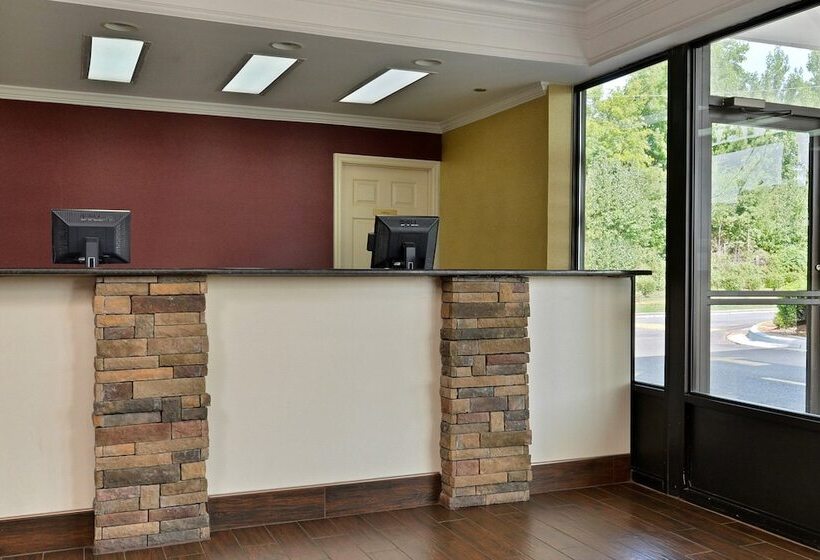 فندق Red Roof Inn Dalton