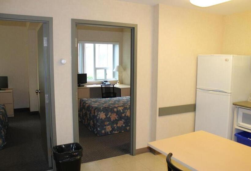 酒店 Residence & Conference Centre   Windsor