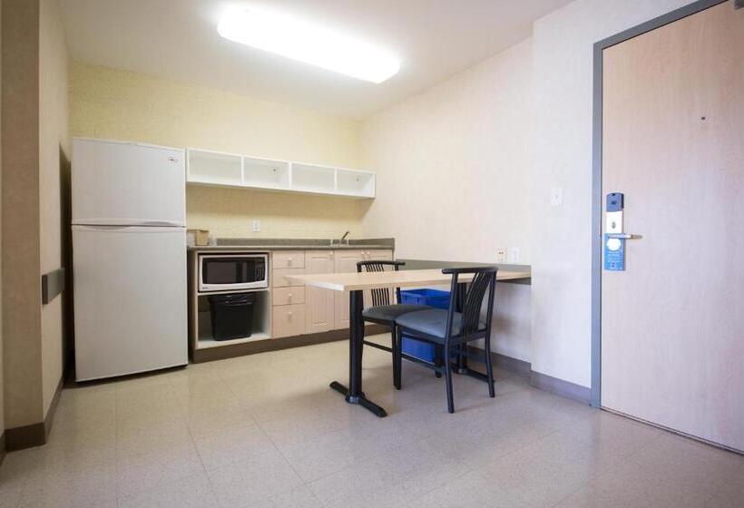 酒店 Residence & Conference Centre   Windsor