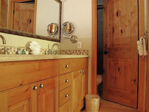 酒店 Ridgepoint Townhomes