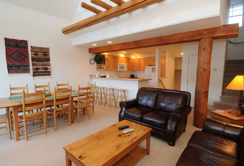 Saddle Ridge Townhomes Midmountain