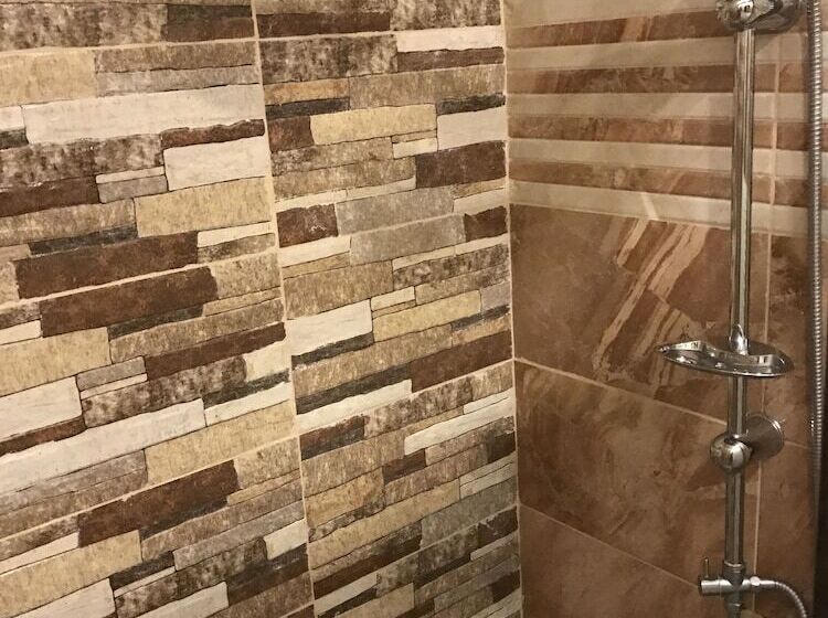 Sun Rise Hotel & Hostel & Tours