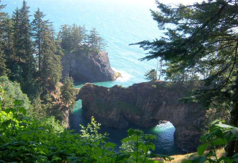 Surestay Plus Hotel By Best Western Gold Beach