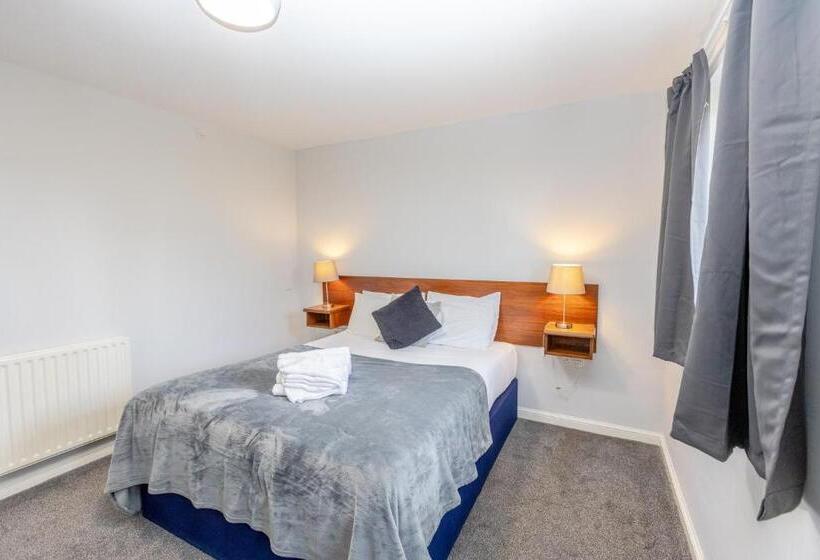 בית מלון כפרי The Angel