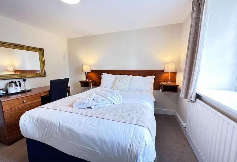 בית מלון כפרי The Angel