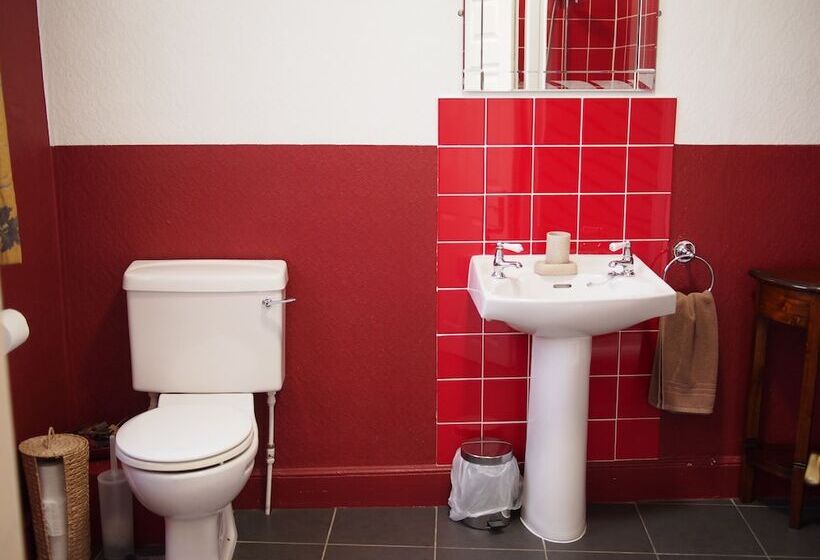 ホテル The Coach House