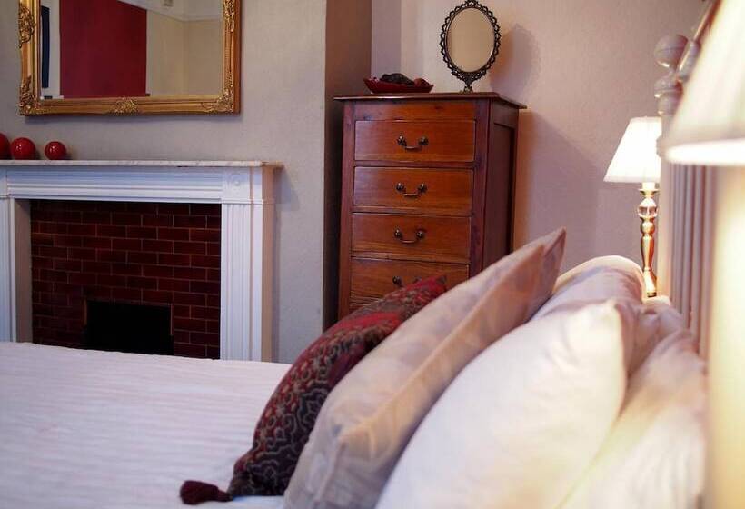 ホテル The Coach House