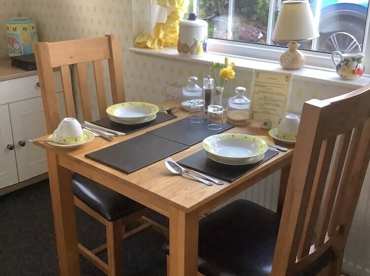 בית מלון כפרי The Glenwood