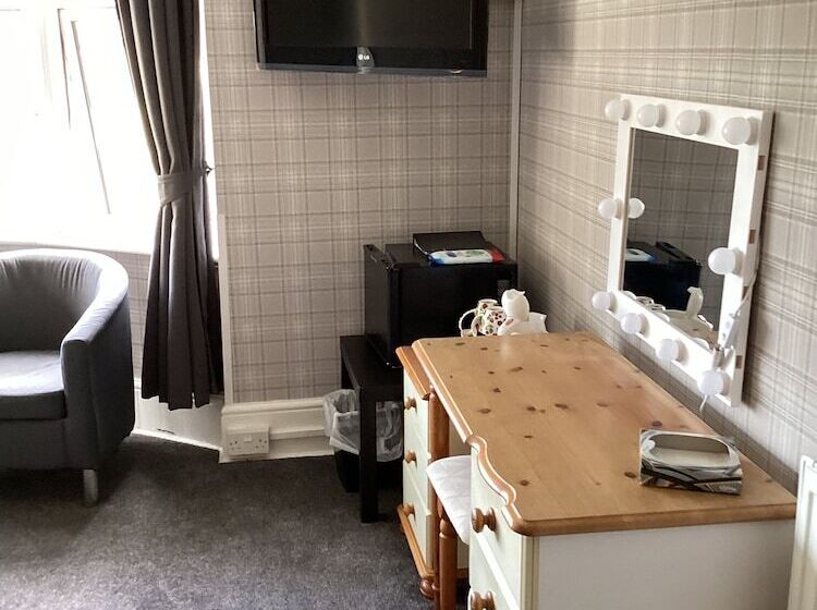 בית מלון כפרי The Glenwood