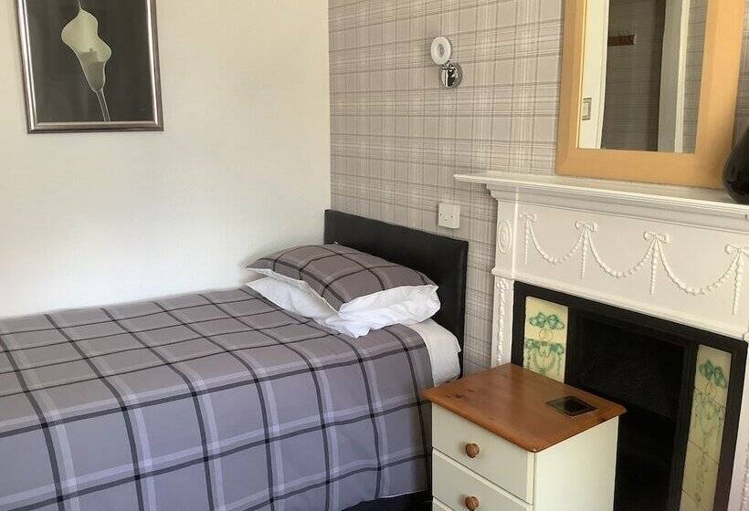 בית מלון כפרי The Glenwood