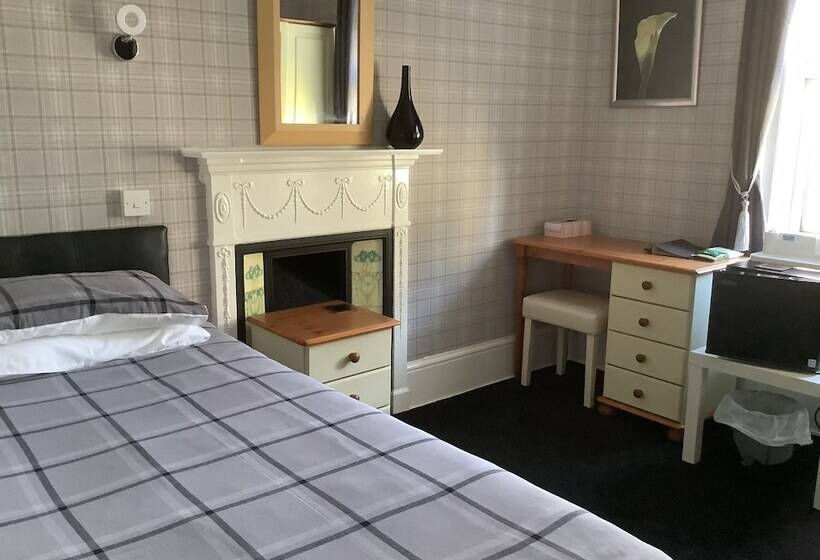 בית מלון כפרי The Glenwood