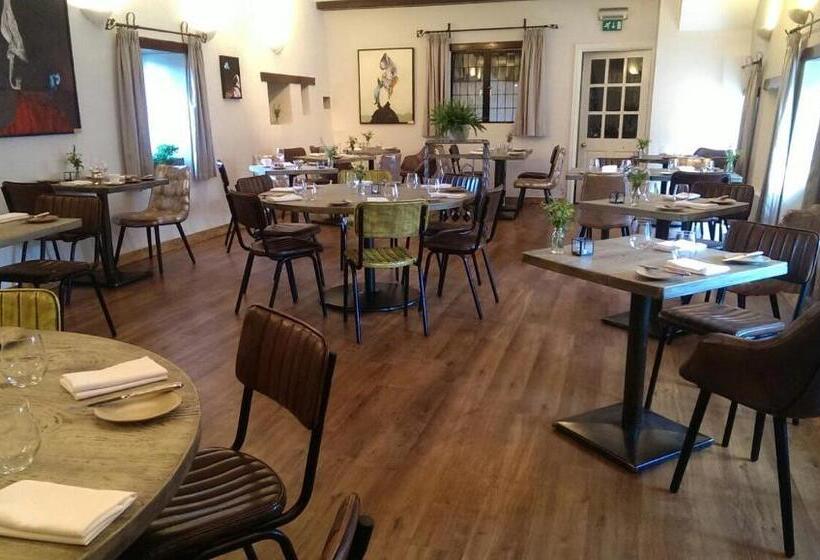 ホテル The Great House